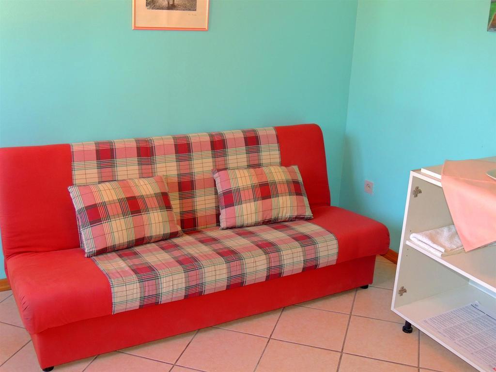 קרק Apartments Zlatko מראה חיצוני תמונה