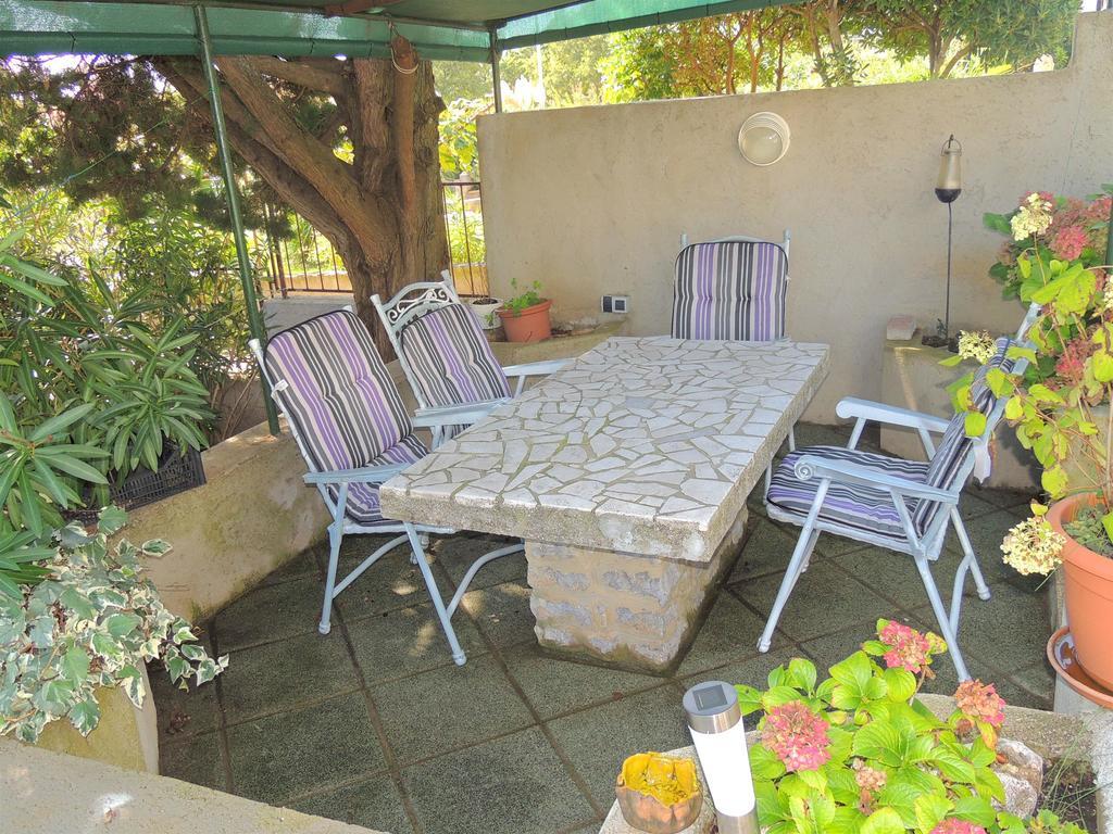 קרק Apartments Zlatko מראה חיצוני תמונה